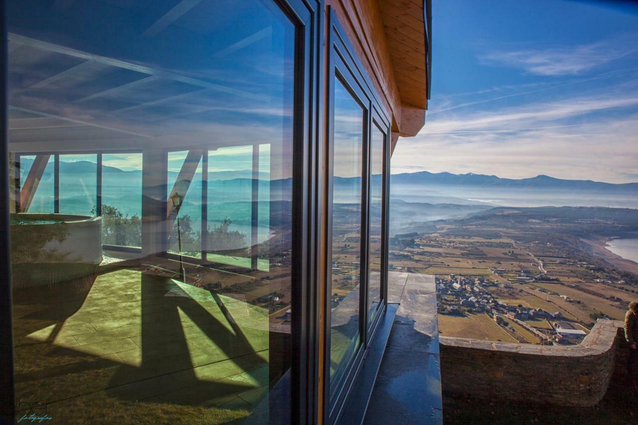 The Rock Suites & Spa Congosto Zewnętrze zdjęcie