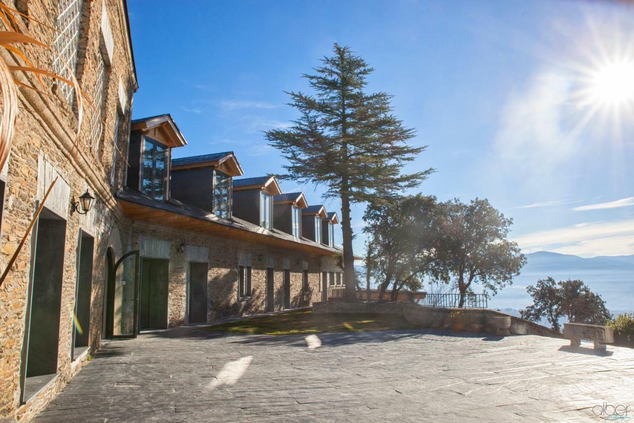The Rock Suites & Spa Congosto Zewnętrze zdjęcie