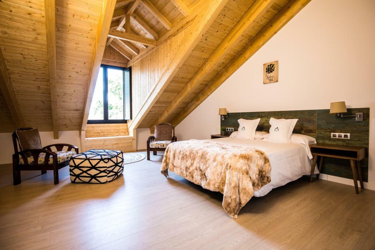 The Rock Suites & Spa Congosto Zewnętrze zdjęcie