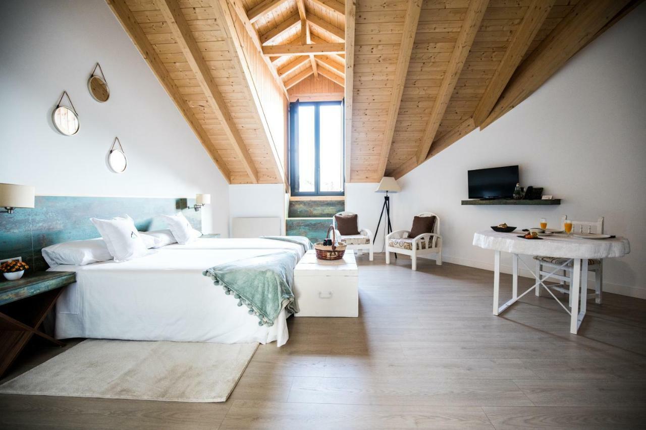 The Rock Suites & Spa Congosto Zewnętrze zdjęcie